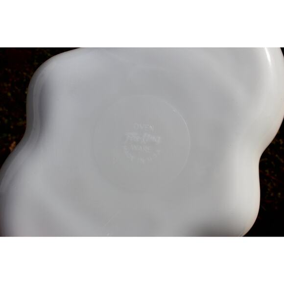 Fire-King Milk Glass Platter with Gold Trim- Serving Tray- Dish - Picture 9 of 10